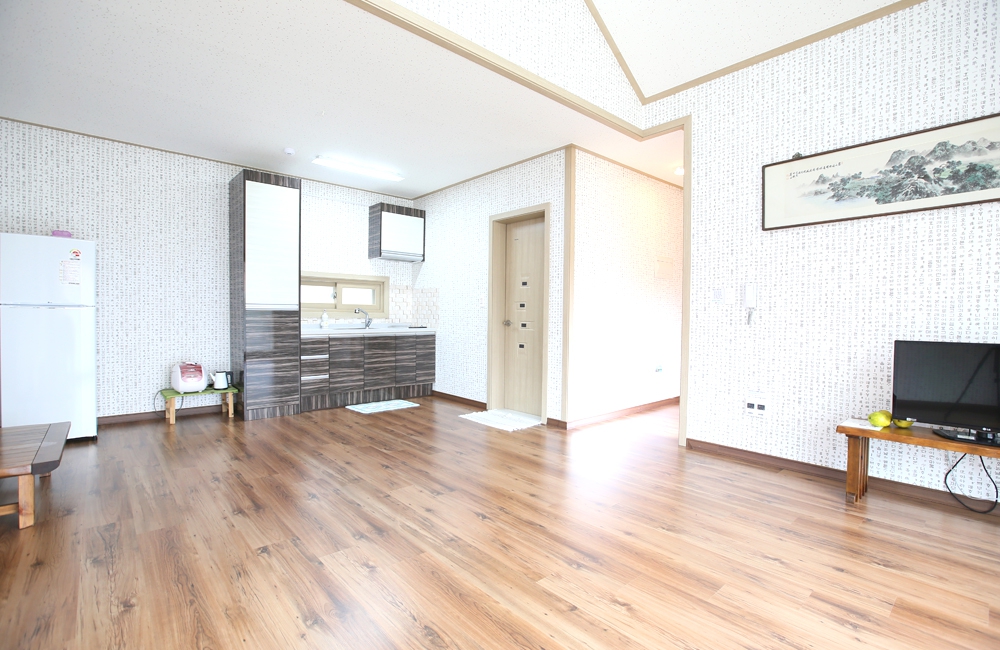 찰옥수수방 내부